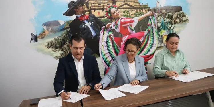 Jalisco activa plan de movilidad turística con Uber para mejorar la experiencia del visitante