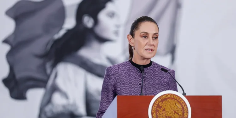 Sheinbaum destaca tregua entre Irán y EU y alivio en los precios del petróleo