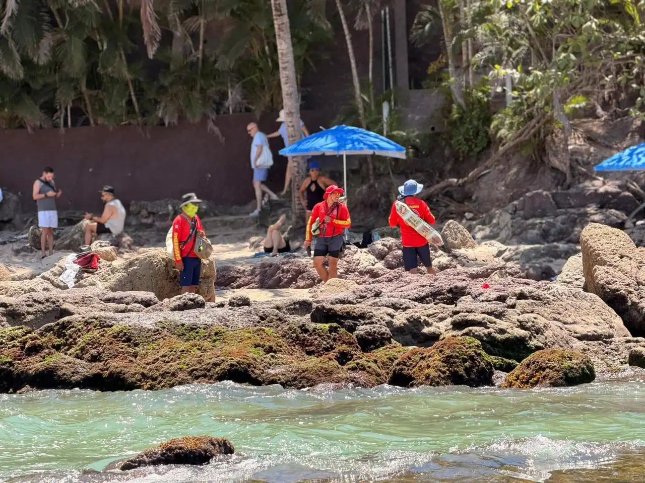 Refuerza el Municipio vigilancia en playas de Puerto Vallarta por temporada vacacional 1 playas