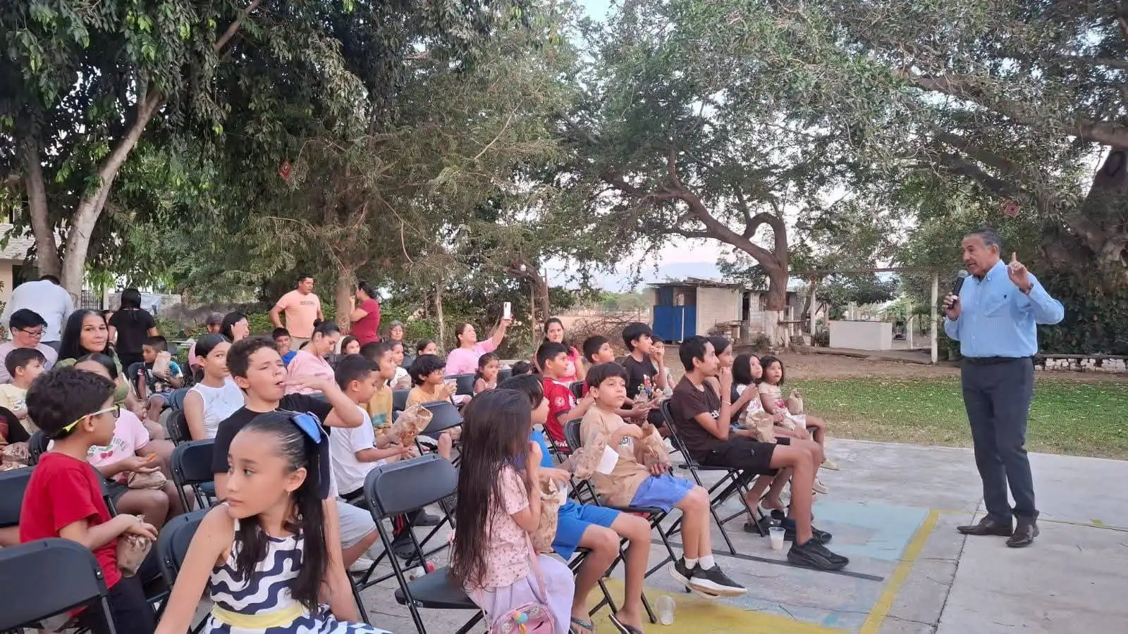 Impulsa el Gobierno de Bahía de Banderas actividades culturales y de convivencia social 1 WhatsApp Image 2026 04 06 at 16.35.51