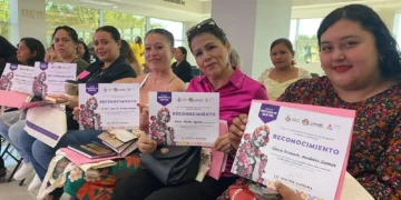 Más allá de los números: mujeres de Bahía de Banderas fortalecen su independencia financiera