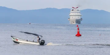 Puerto Vallarta recibe cruceros en abril y refuerza su actividad turística marítima Puerto Vallarta recibe cruceros en abril y refuerza su actividad turística marítima